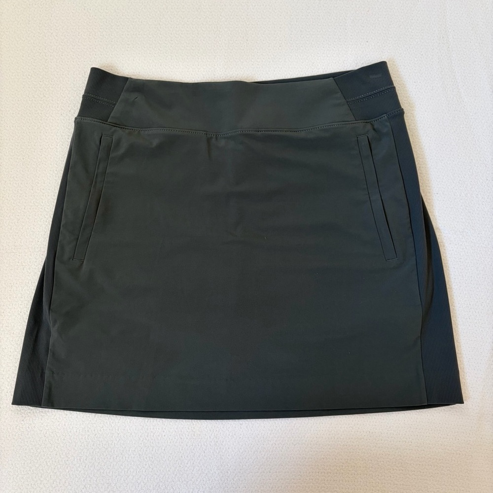 Athleta Charcoal Skort